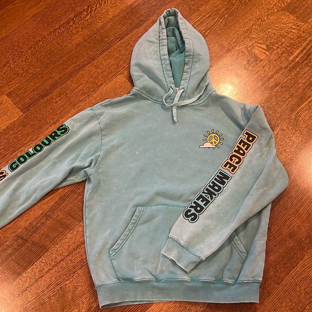 NWOT CROSS COLOURS HOODIE MENS MEDIUM